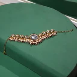 Elegant Kundan Fusion Bracelet 1