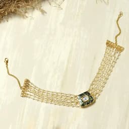 Elegant Kundan Whisper 1
