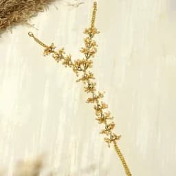 Chic Kundan Bracelet 1