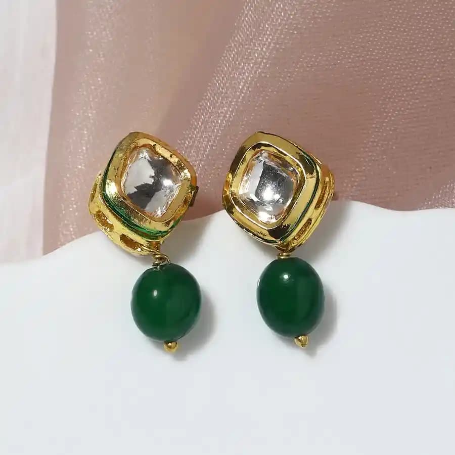 Chic Kundan Earrings