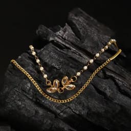 Graceful Kundan Jewelry Set 1