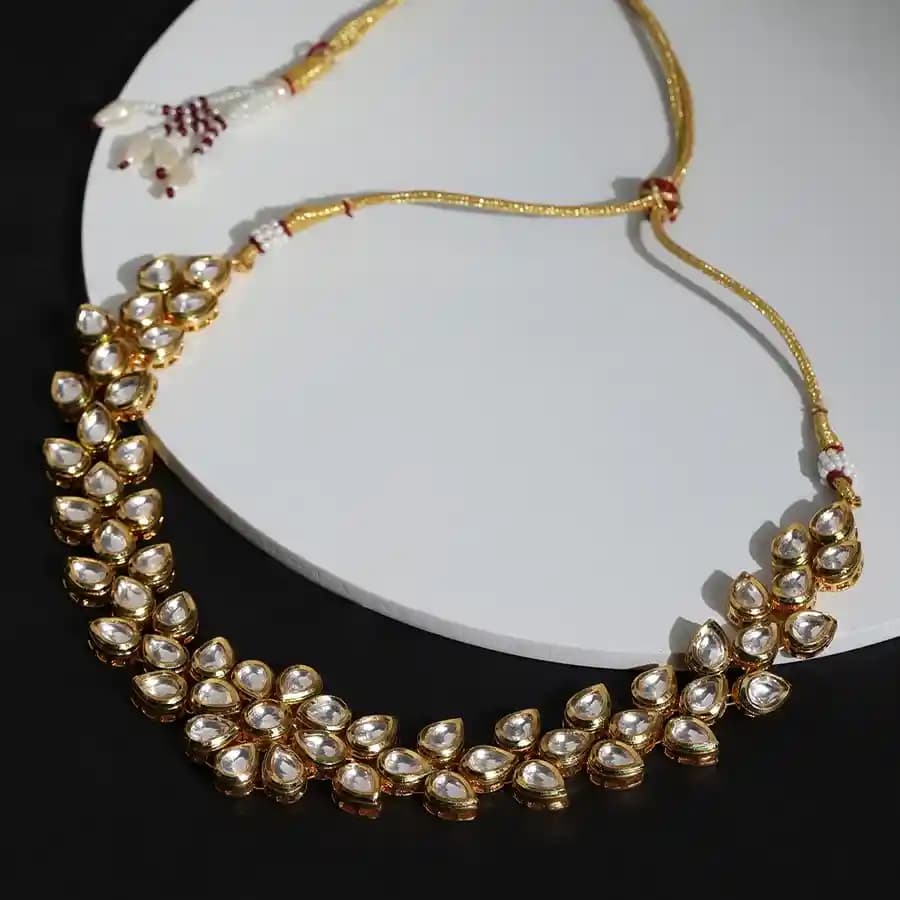 Contemporary Kundan Splendor