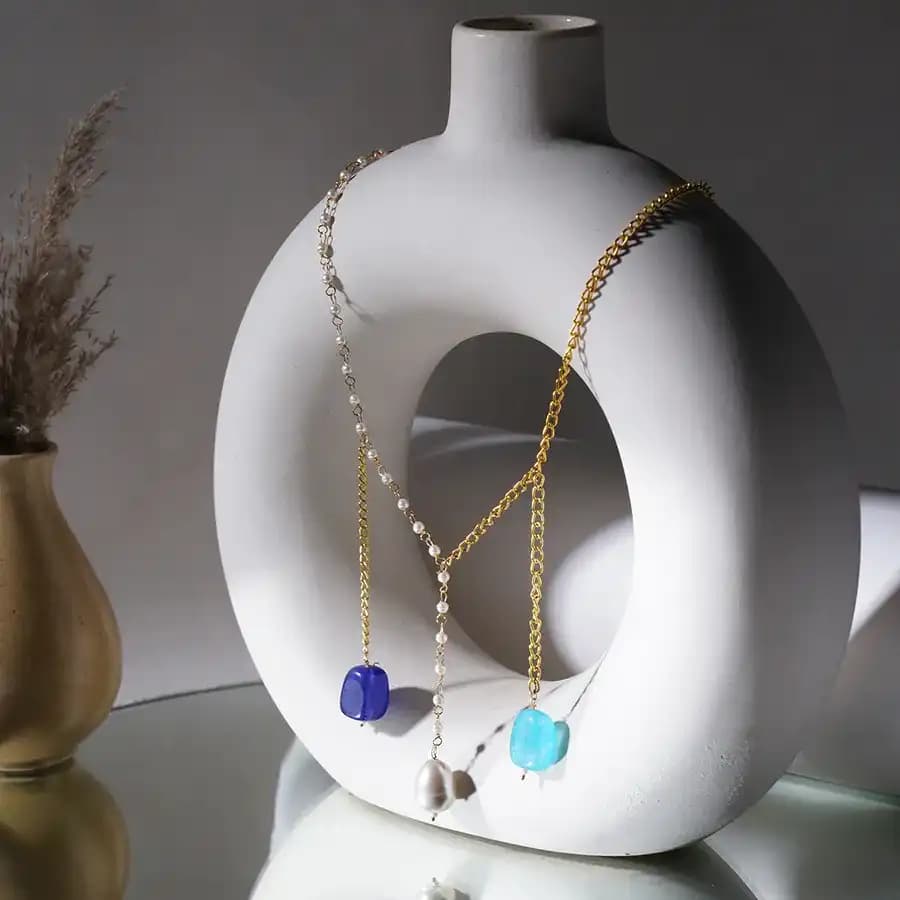 Modern Elegance Pearl Gold Necklace
