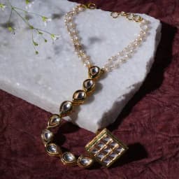 Artisan Kundan Hand Accessory 1