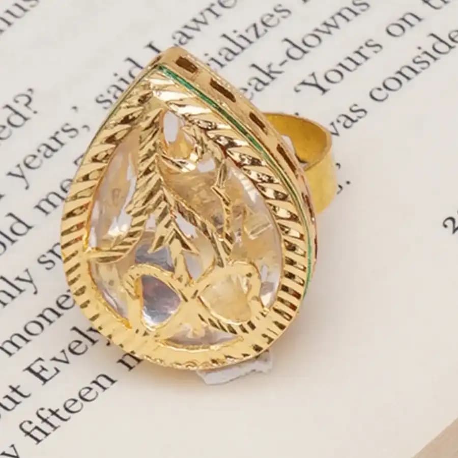 Luxe Kundan Adornment Ring