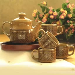 Marvelous Tea Pot N Tray Gift Set 1