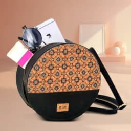 Stylish Forest Owlet Round Sling Bag 1