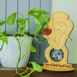 Fabulous Ultrasound Frame for Mom To Be 1