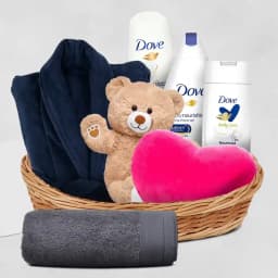 Luxurious Pampering Gift Set for Her 1