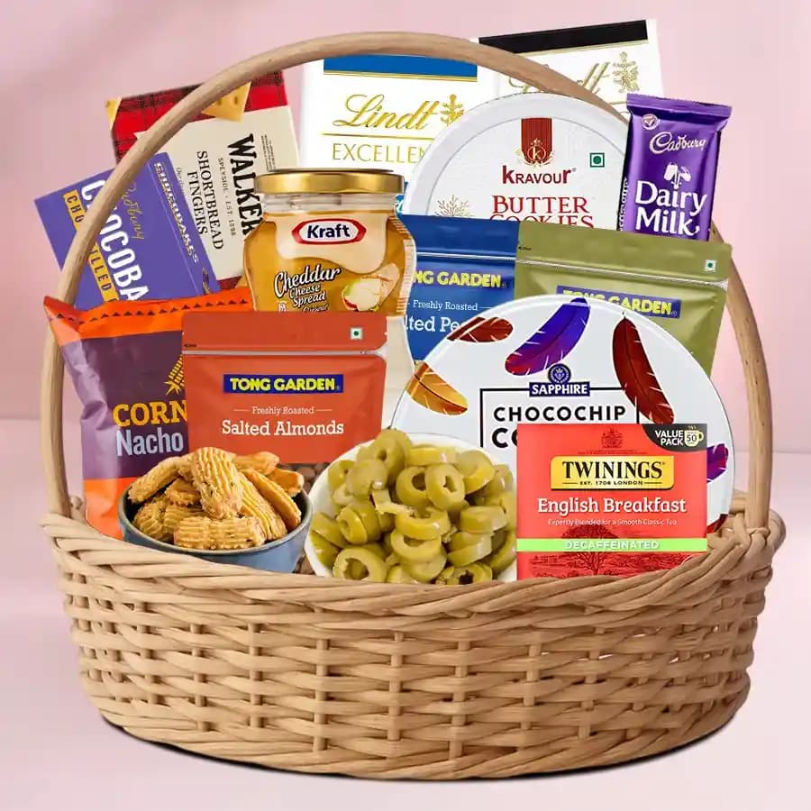 Gourmet Snack Paradise Gift Set