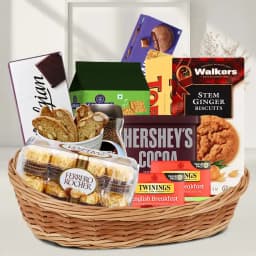 Gourmet Delight Snack Basket 1