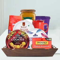 Gourmet Delight Cookie and Coffee Treat 1