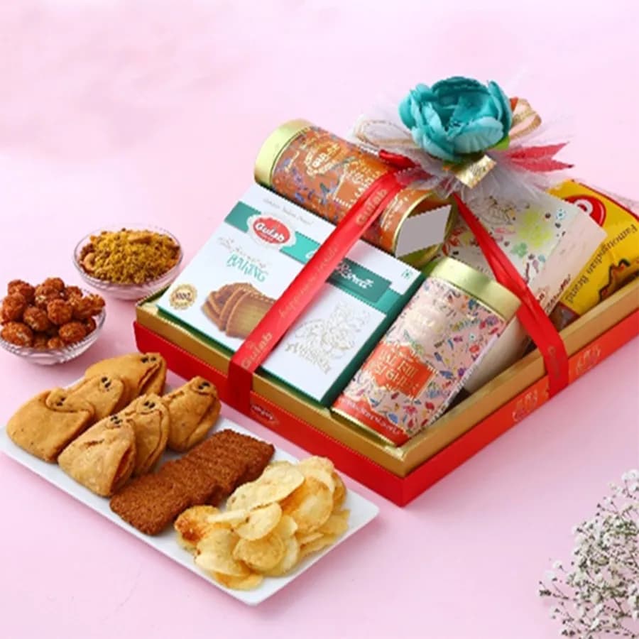 Gourmet Sweet and Savory Box