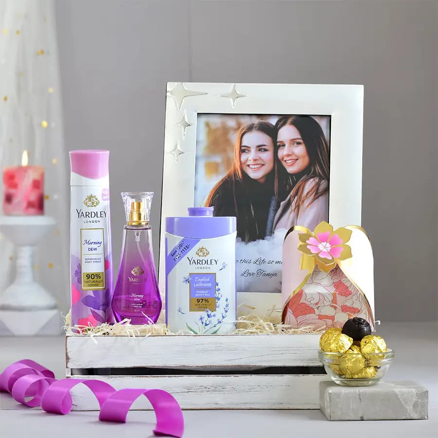 Elegant Indulgence Gift Set