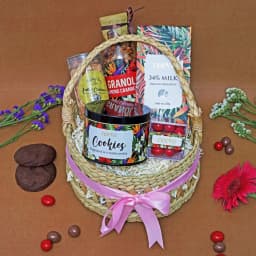 Luxurious Snack Lovers Box 1