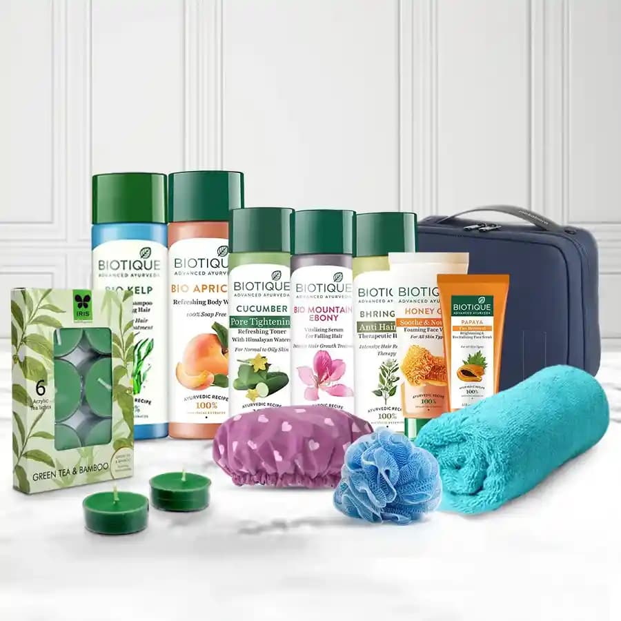 Appealing Biotique Spa Hamper
