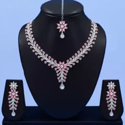 Marvelous Crystal Jewellery Set 1