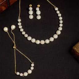 Sparkling AD Jewellery Gift Box 1