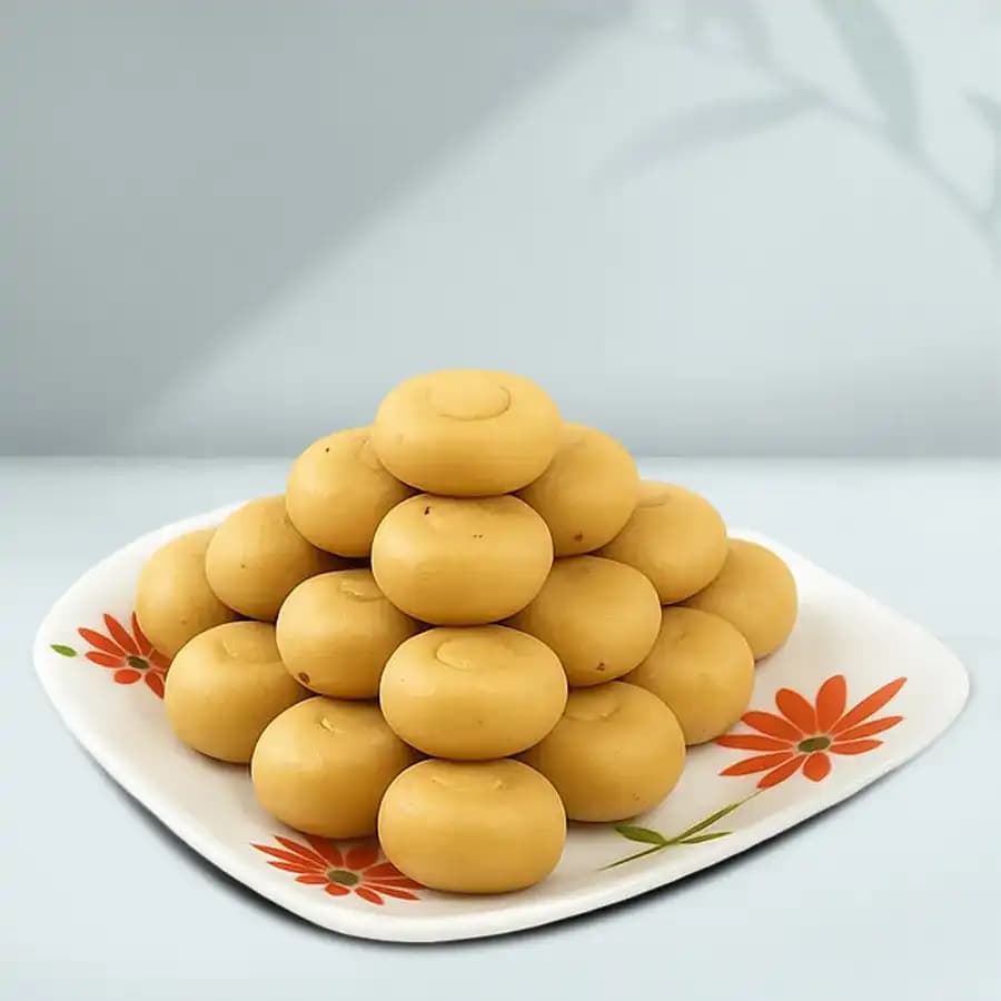 Sakhari Pedha from Chitale Bandhu Mithaiwale