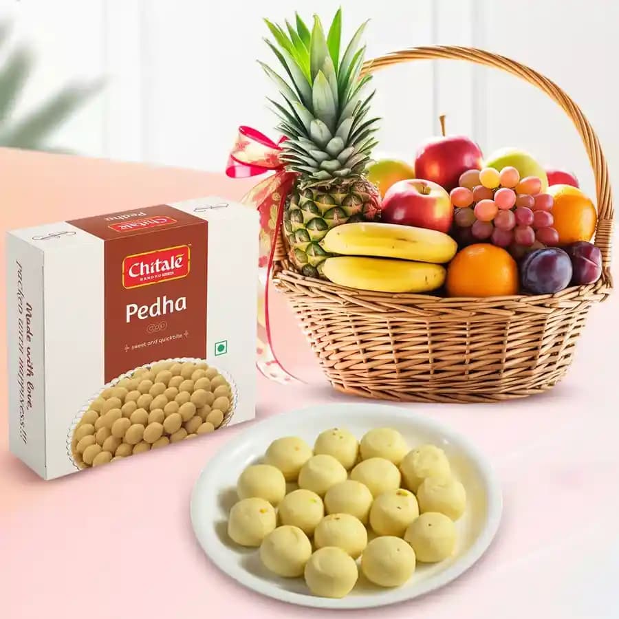 Sakhari Pedha from Chitale Bandhu Mithaiwale with Fresh Fruit Basket