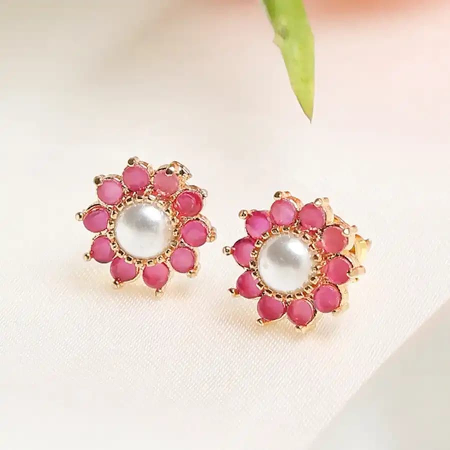 Chic Maroon Pearl Studs